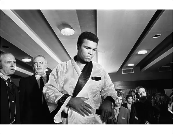 Muhammad Ali at a press conference in Dublin