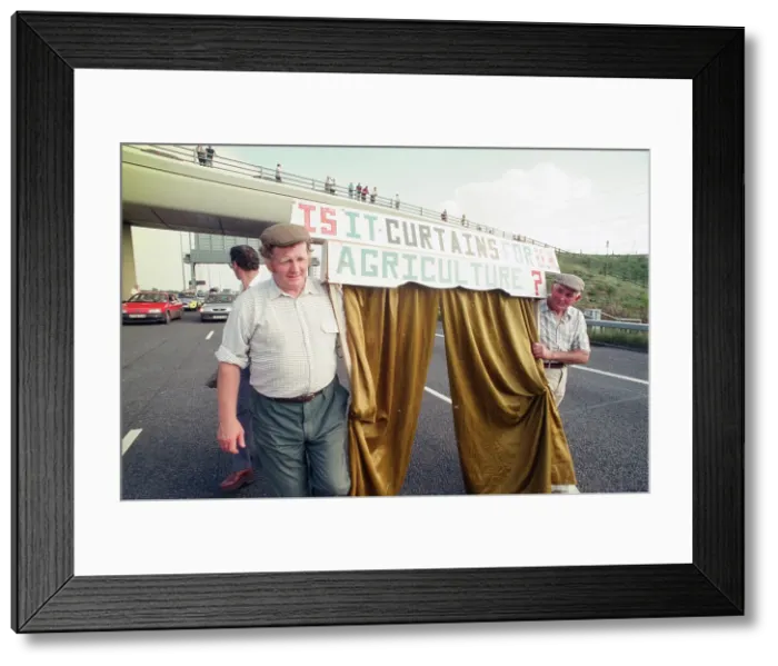 Framed Print : Farmers protesting, 1998 Framed Print : Farmers protesting, 1998