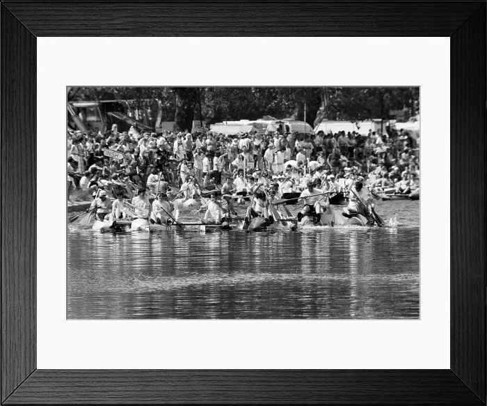 Framed Print : Cambridge Raft Race, 1991 Framed Print : Cambridge Raft Race, 1991