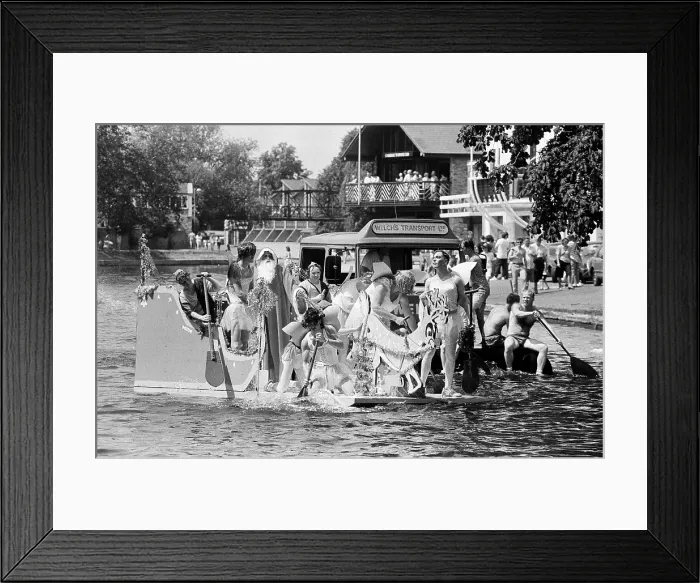 Framed Print : Cambridge Raft Race, 1991