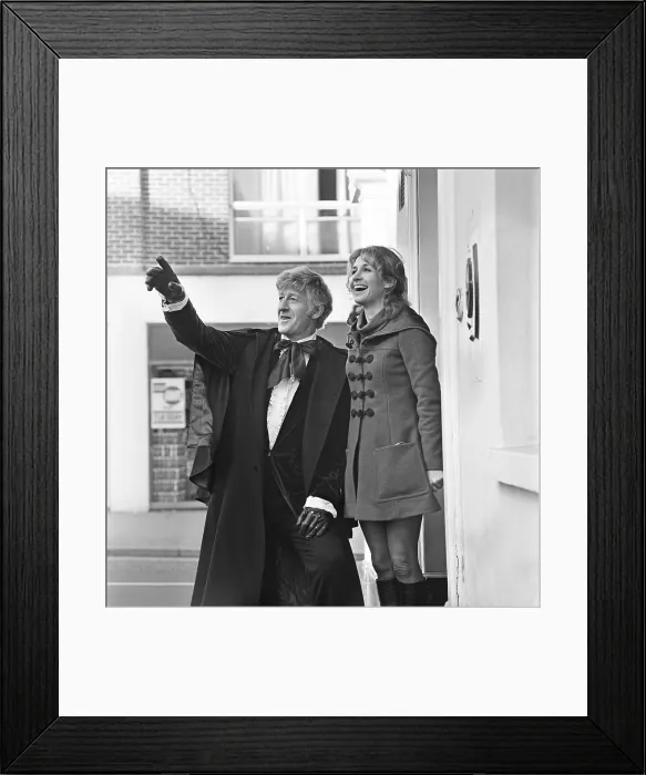 Framed Print : Jon Pertwee and Caroline John Framed Print : Jon Pertwee and Caroline John