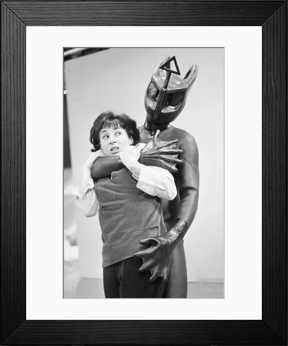 Framed Print : B / W Negative 6x6 S3338