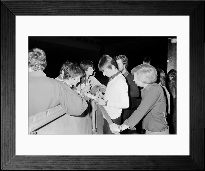 Framed Print : Paul Weller, and his band, The Jam, pictured during their final ever gig in 1982. Saturday 11th December 1982 at The Brighton Centre, Brighton, Sussex. England Framed Print : Paul Weller, and his band, The Jam, pictured during their final ever gig in 1982. Saturday 11th December 1982 at The Brighton Centre, Brighton, Sussex. England