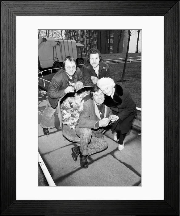 Framed Print : Dustmen find gold rings, 1977 Framed Print : Dustmen find gold rings, 1977