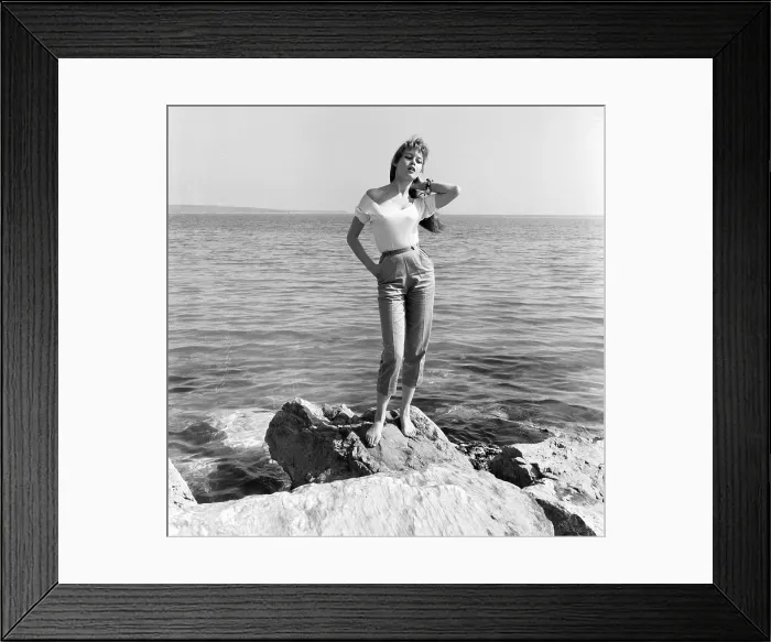 Framed Print : Brigitte Bardot Framed Print : Brigitte Bardot