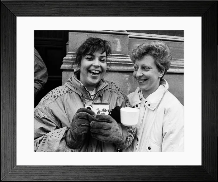 Framed Print : Jason Donovan fans queuing for tickets, 1990 Framed Print : Jason Donovan fans queuing for tickets, 1990