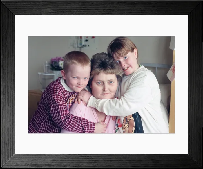 Framed Print : Bridget Dawson with her two young children Framed Print : Bridget Dawson with her two young children