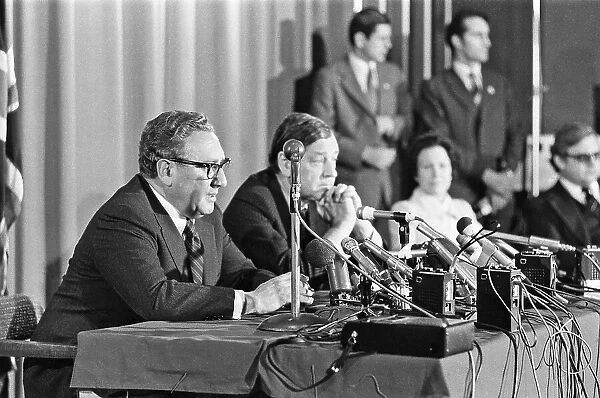 Dr Henry Kissinger US Secretary of State and the Foreign Secretary Anthony Crosland Rhodesian Peace talks press conference