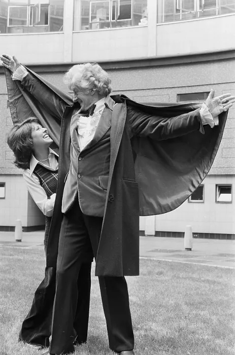 Framed Print : Elisabeth Sladen and Jon Pertwee Framed Print : Elisabeth Sladen and Jon Pertwee