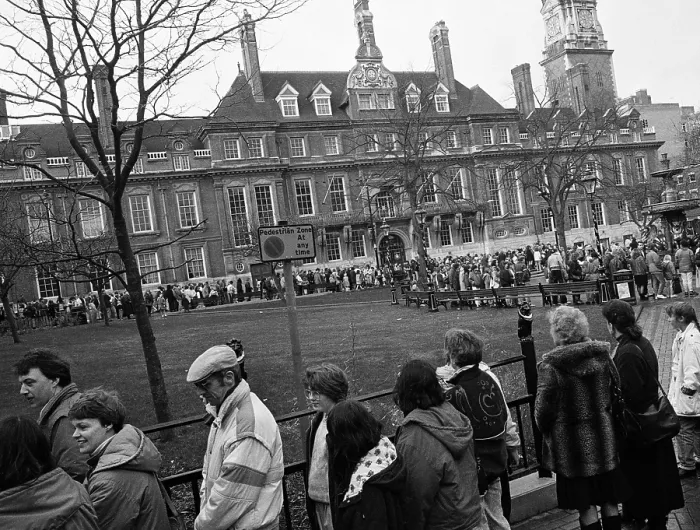 Framed Print : Jason Donovan fans queuing for tickets, 1990 Framed Print : Jason Donovan fans queuing for tickets, 1990