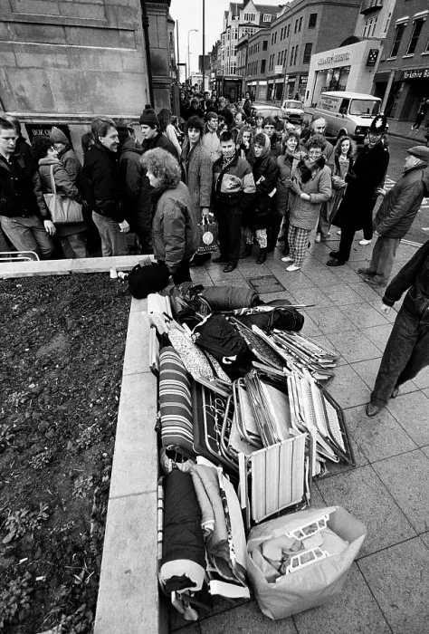Framed Print : Jason Donovan fans queuing for tickets, 1990 Framed Print : Jason Donovan fans queuing for tickets, 1990