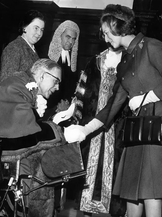 Framed Print : Princess Alexandra visits Hull Framed Print : Princess Alexandra visits Hull