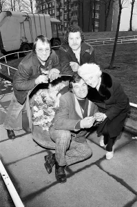 1977 Prints: Dustmen find gold rings, 1977