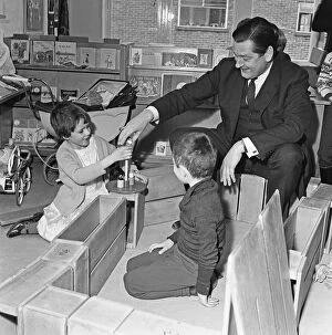 Cabinet Minister Collection: Secretary of State for Education and Science Anthony Crosland seen here during a visit to Eveline